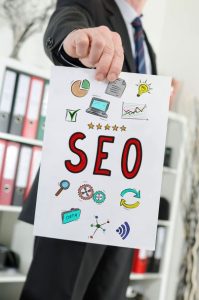 ایده‌های خلاقانه برای افزایش درآمد از شغل آرایشگری زنان